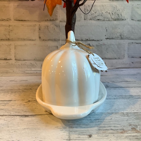 AZZURE HOME Fall Harvest Pumpkin Butter Dish - Picture 5 of 7